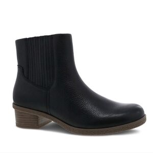 Dansko Daisie Boot Size 38 Black